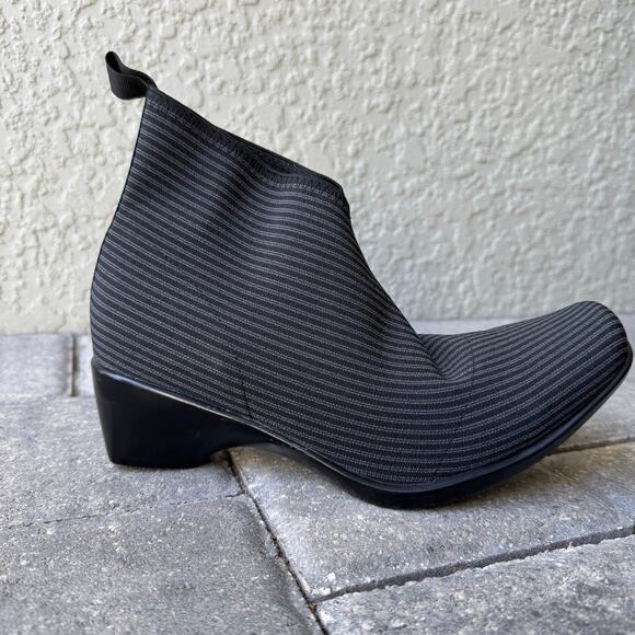 Charleston Shoe Co. Lower King LK Black Boot size 10 NWOB Witchy - Picture 10 of 11